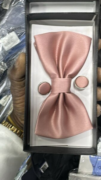 Coffret Noeud Papillon et Boutons de Manchette