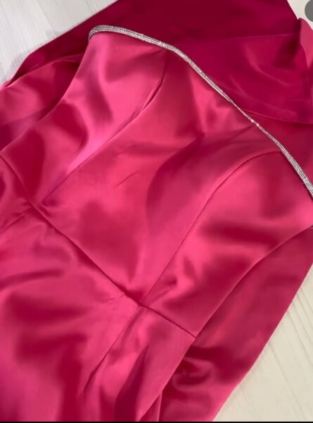 Нарядное платье