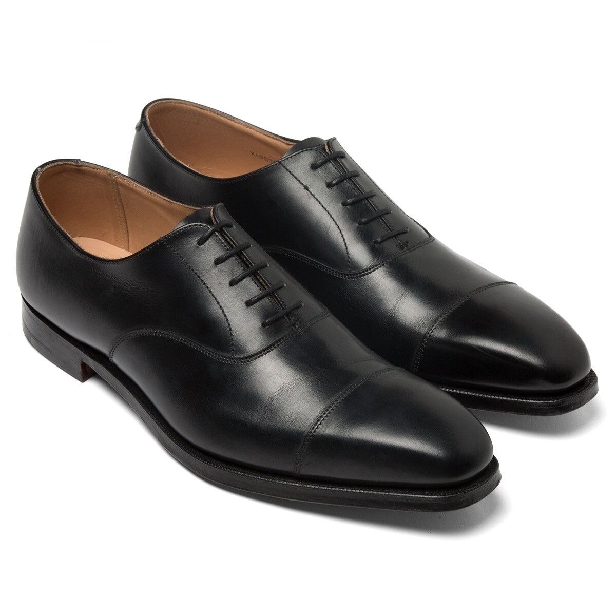 Chaussures habillées en cuir noir