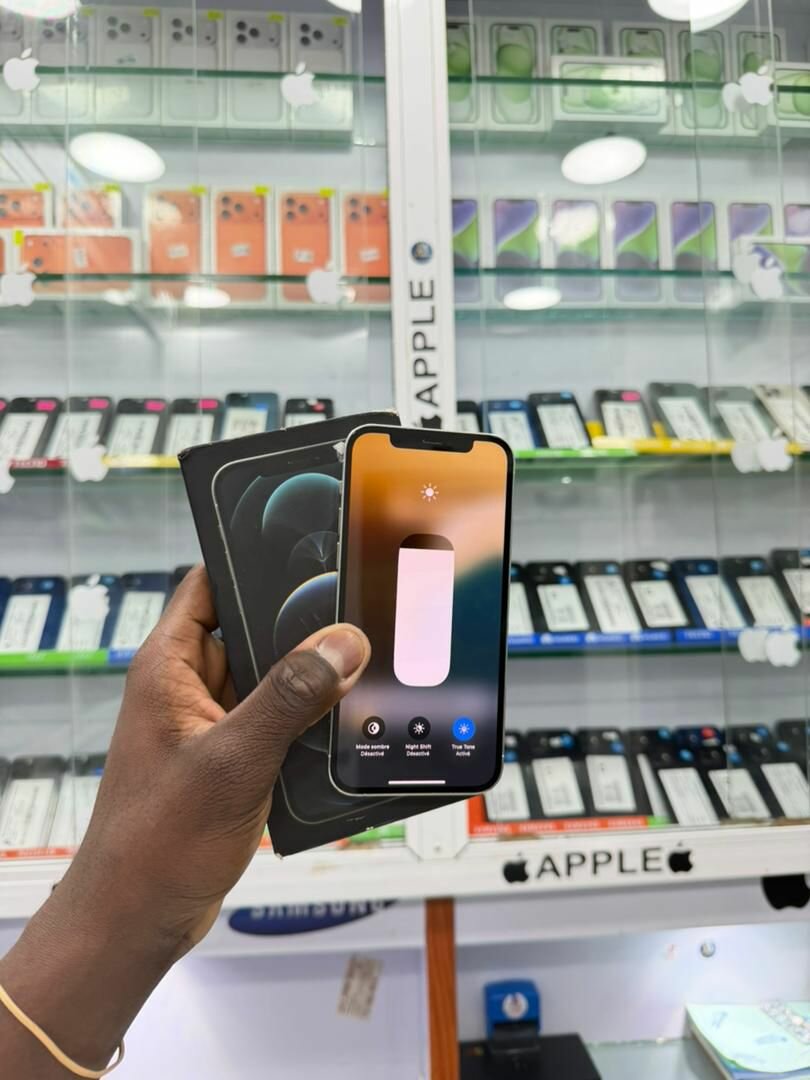 Apple iPhone 12 Pro d'origine - 128 Go