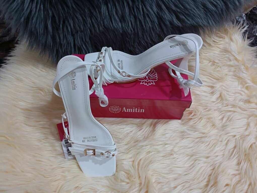 Sandales à talons élégantes