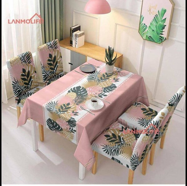 Ensemble de nappes colorées