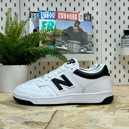 X 480 'EYE - WHITE BLACK'