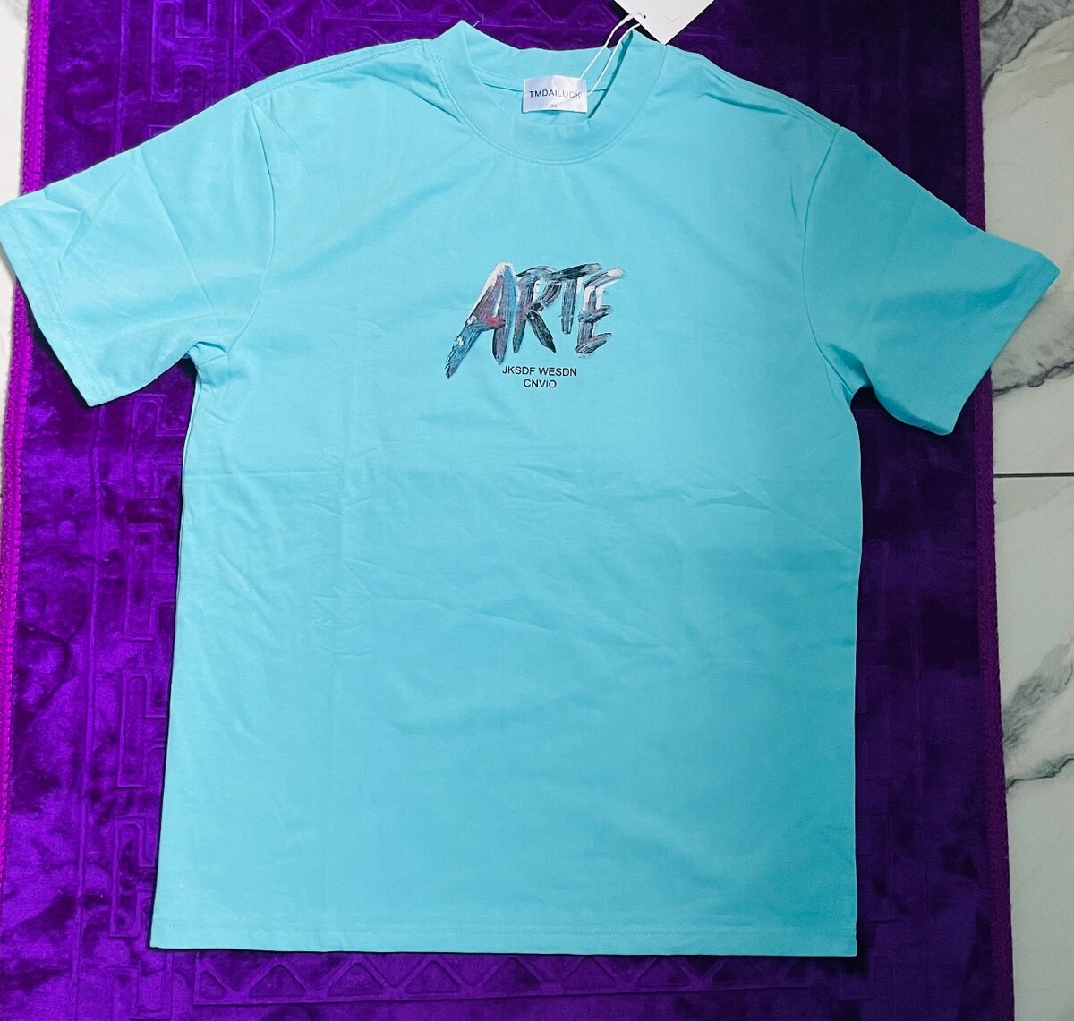 T-shirt street art imprimés