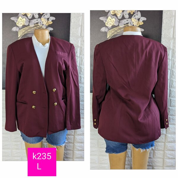 Beautiful and stylish women's jacket red