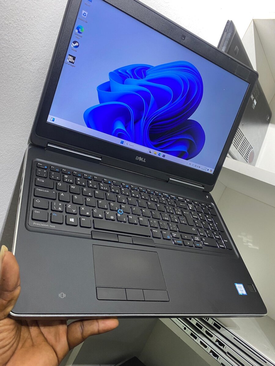 Dell Precision 7520