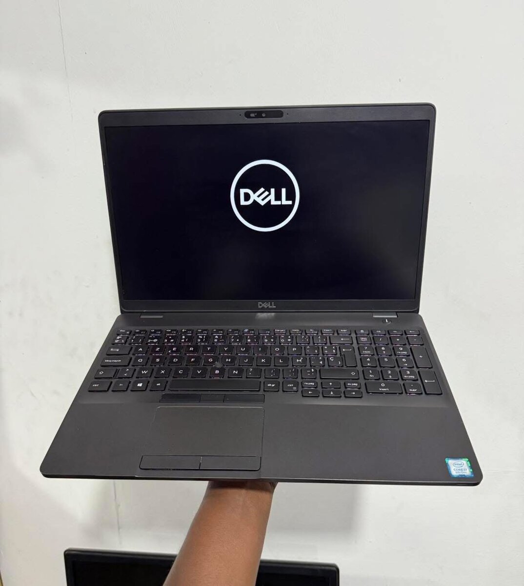 DELL LATITUDE 5500 CORE i7