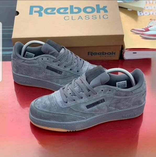 Reebok classic
