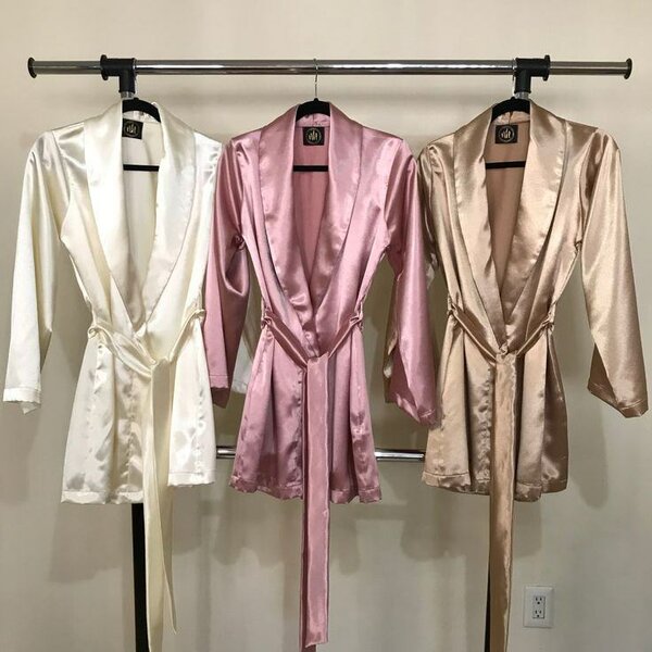 Peignoir satin élégant femme