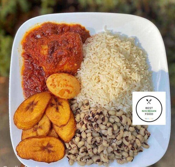 Plat de riz jollof nigérian