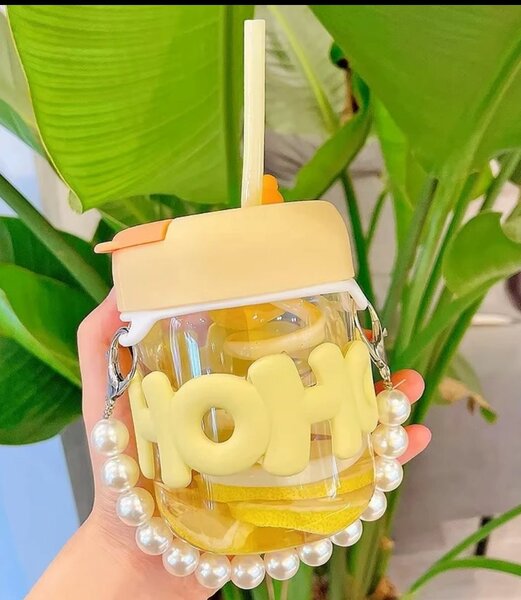 Bouteille à paille stylée