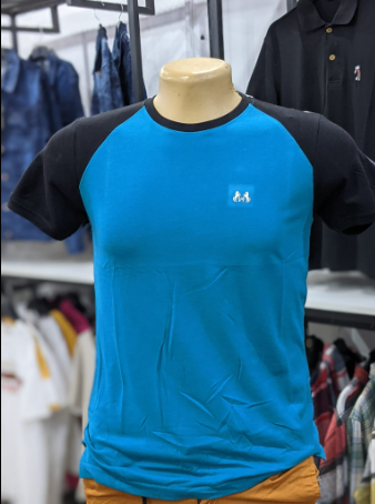 Round neck Tee's