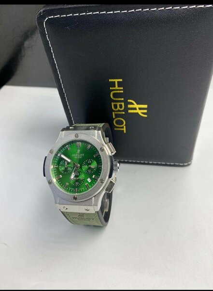 Montre Hublot Classic Verte