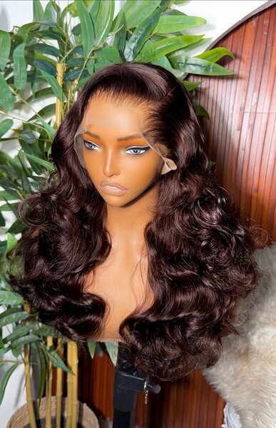 Perruque Bouclée Brune Luxe