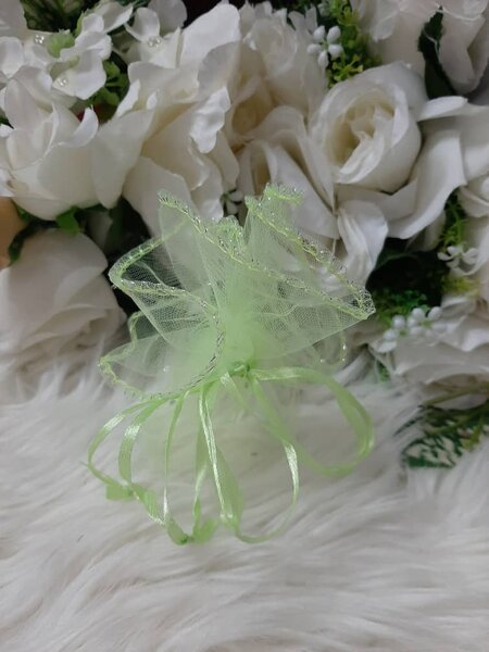 Tulles à cordes vert anis