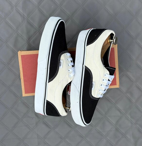 Chaussures Vans Authentiques