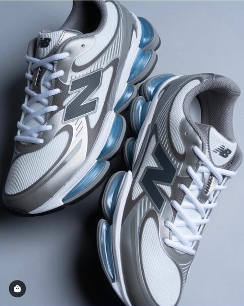 New Balance 2000 argentées