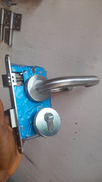 Separate handle lock