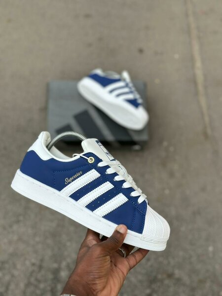 Baskets adidas superstar