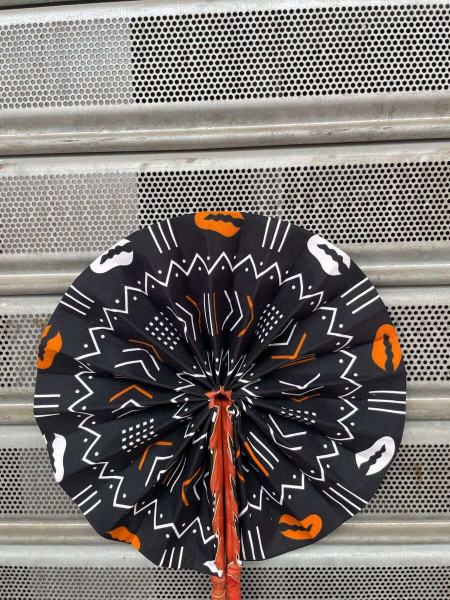 Éventails Artisanaux Pliables Colorés