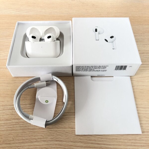 AirPods 3