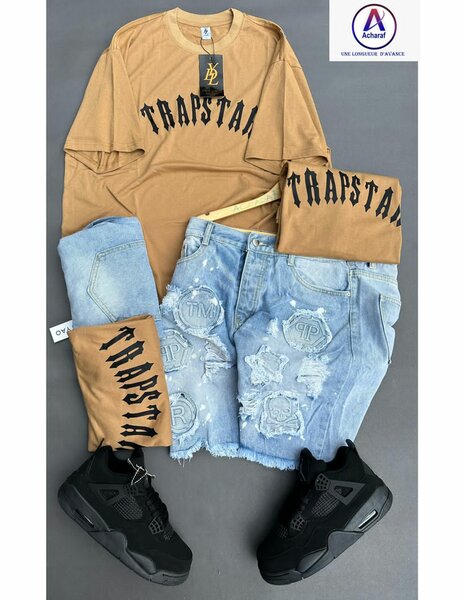 T-shirt "TRAPSTAR" moderne