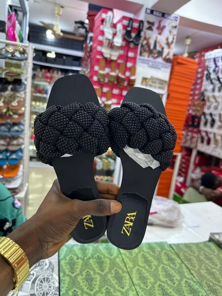Zara slippers