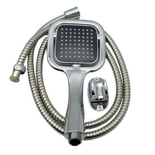 Douchette carrée en chrome