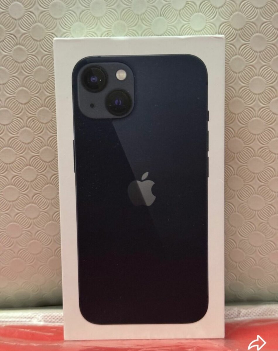 iPhone 13 Noir Minuit 128 Go