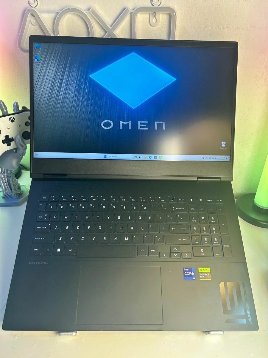 HP OMEN TRANSCEND GAMING LAPTOP 16 CORE i9 -13T