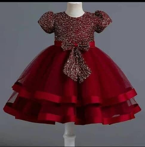Robe de cérémonie enfant élégante