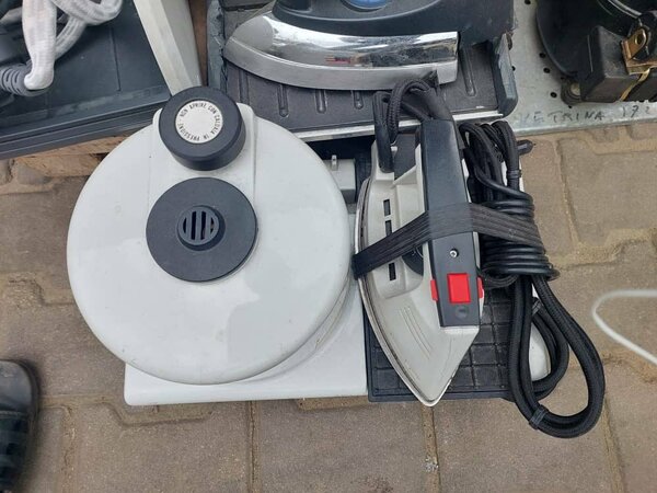 Fer à vapeur professionnel inox