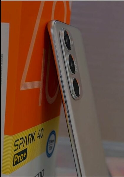 Smartphone Spark 40 Pro+