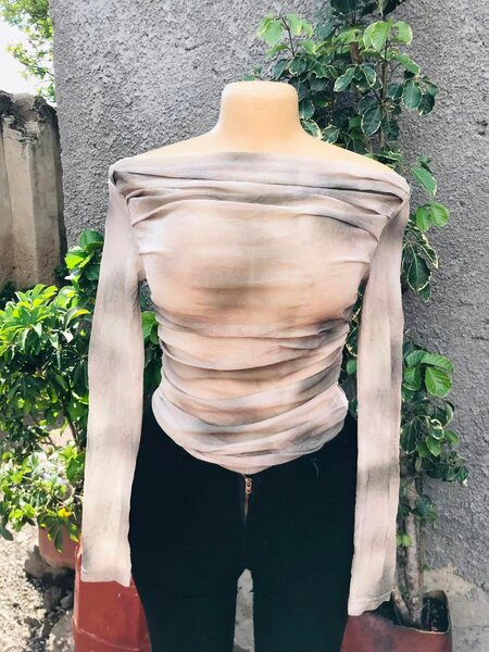 Quality thrifted tops 