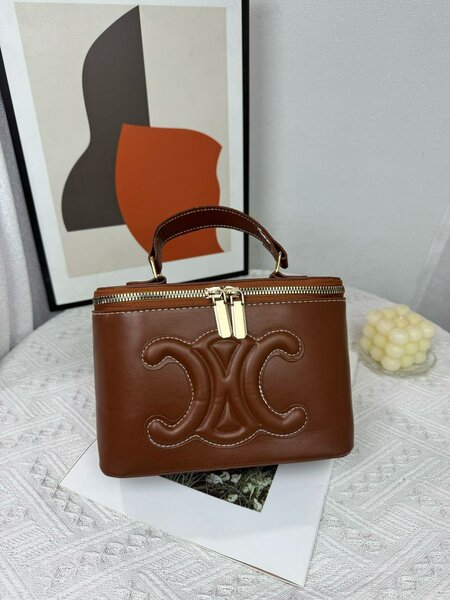 Sac en cuir marron élégant