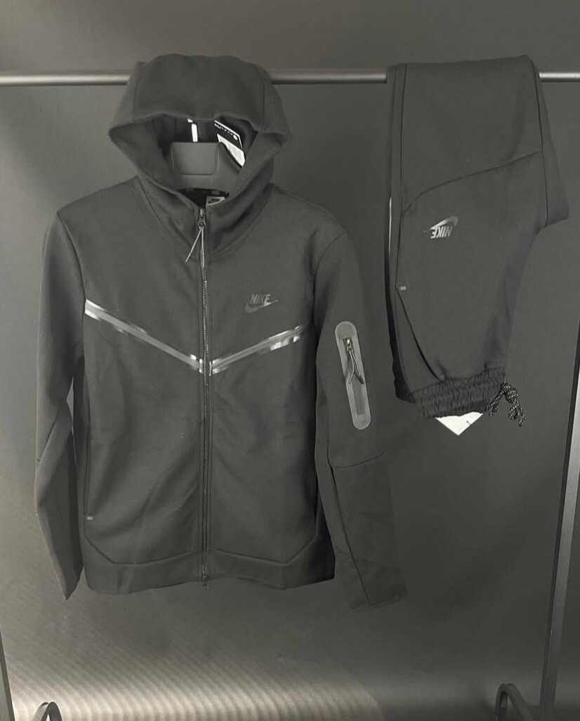 Ensemble de survêtement Nike sport