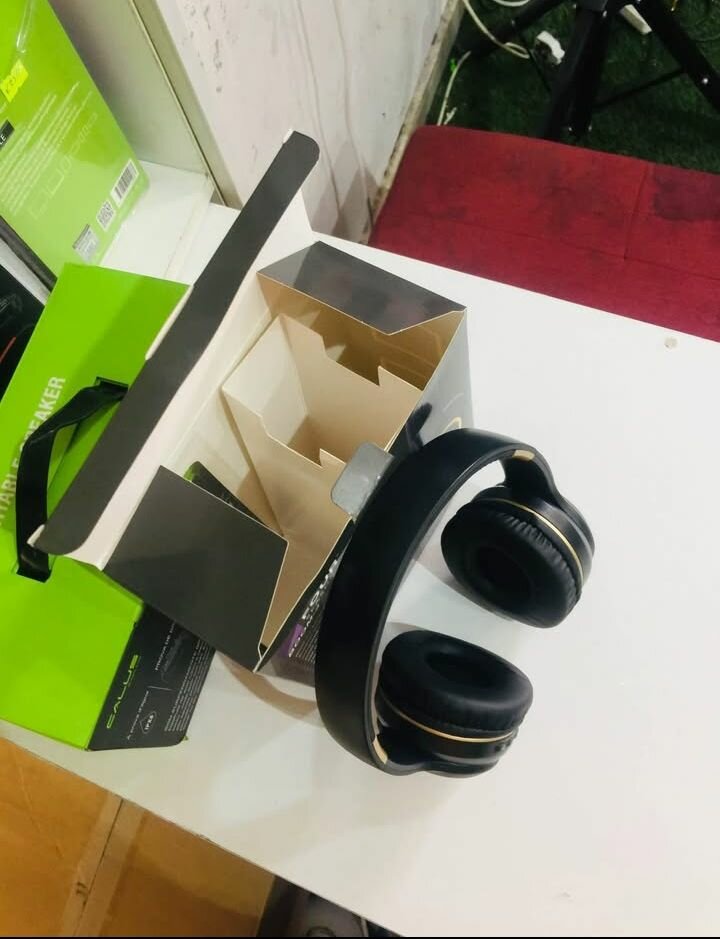 BOOM 4 HEADPHONES