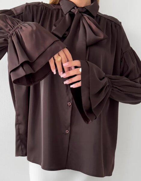 Блузка оверсайз с волнами