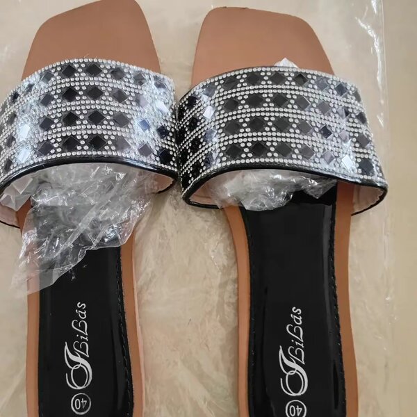 Sandales strass femme élégantes