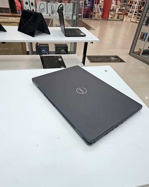 Dell vostro 15