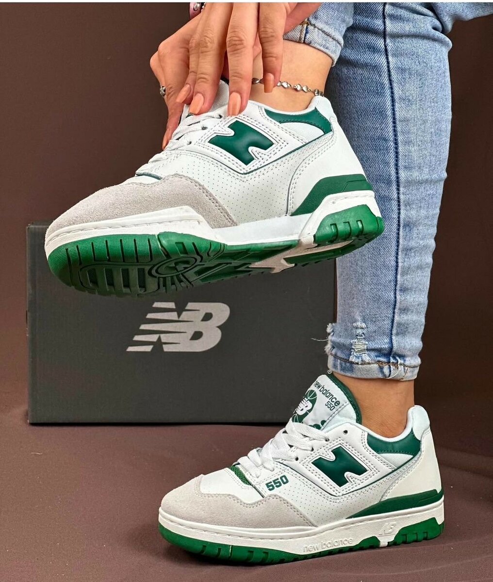NEW BALANCE 550