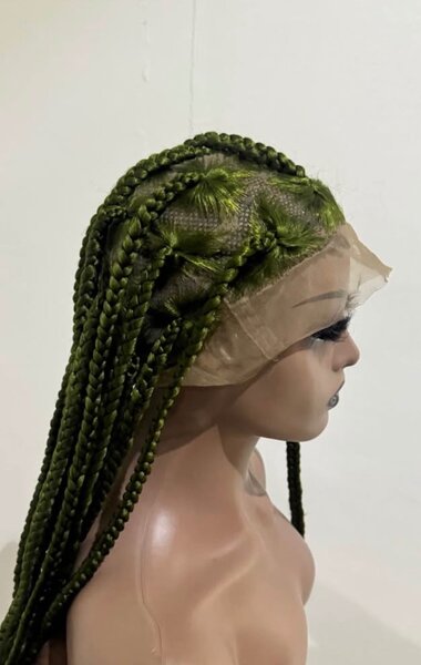 Perruque tressée vert audacieux