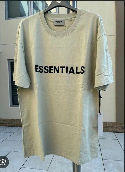 Tee-shirt ESSENTIALS