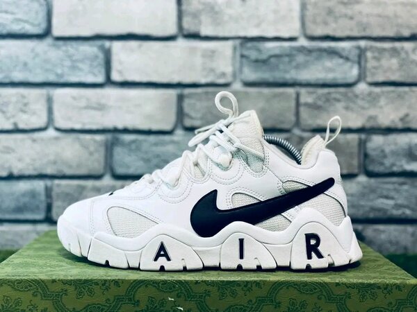 Nike Air Barrage Low