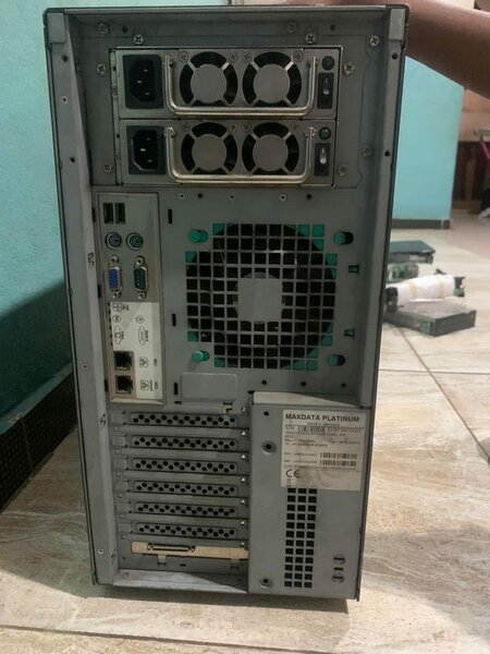 Tour PC MaxData Platinum