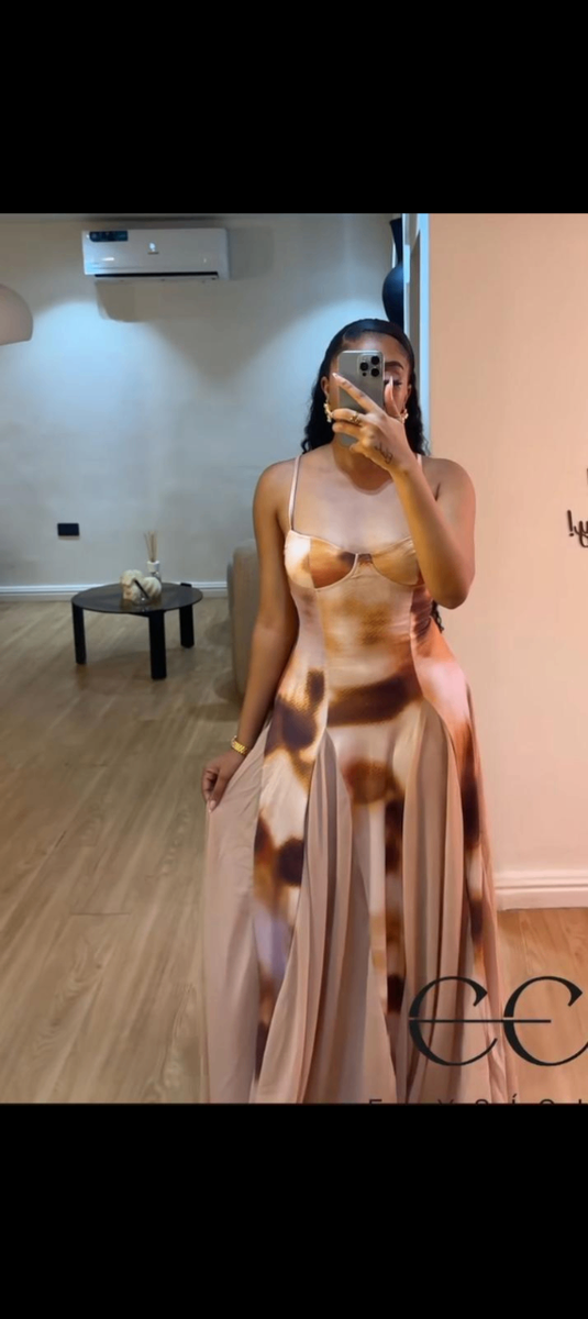 Robe élégante en dentelle noire