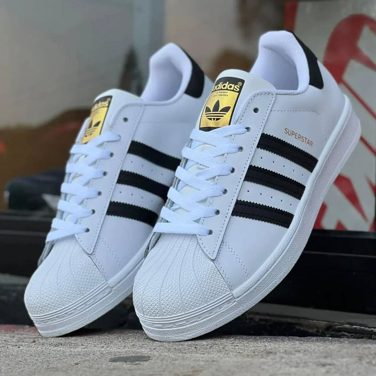 Adidas Superstar Sneakers