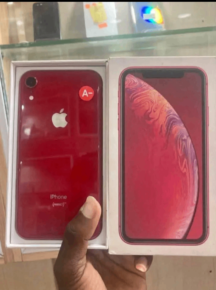 iPhone XR Rouge 64GB 4G