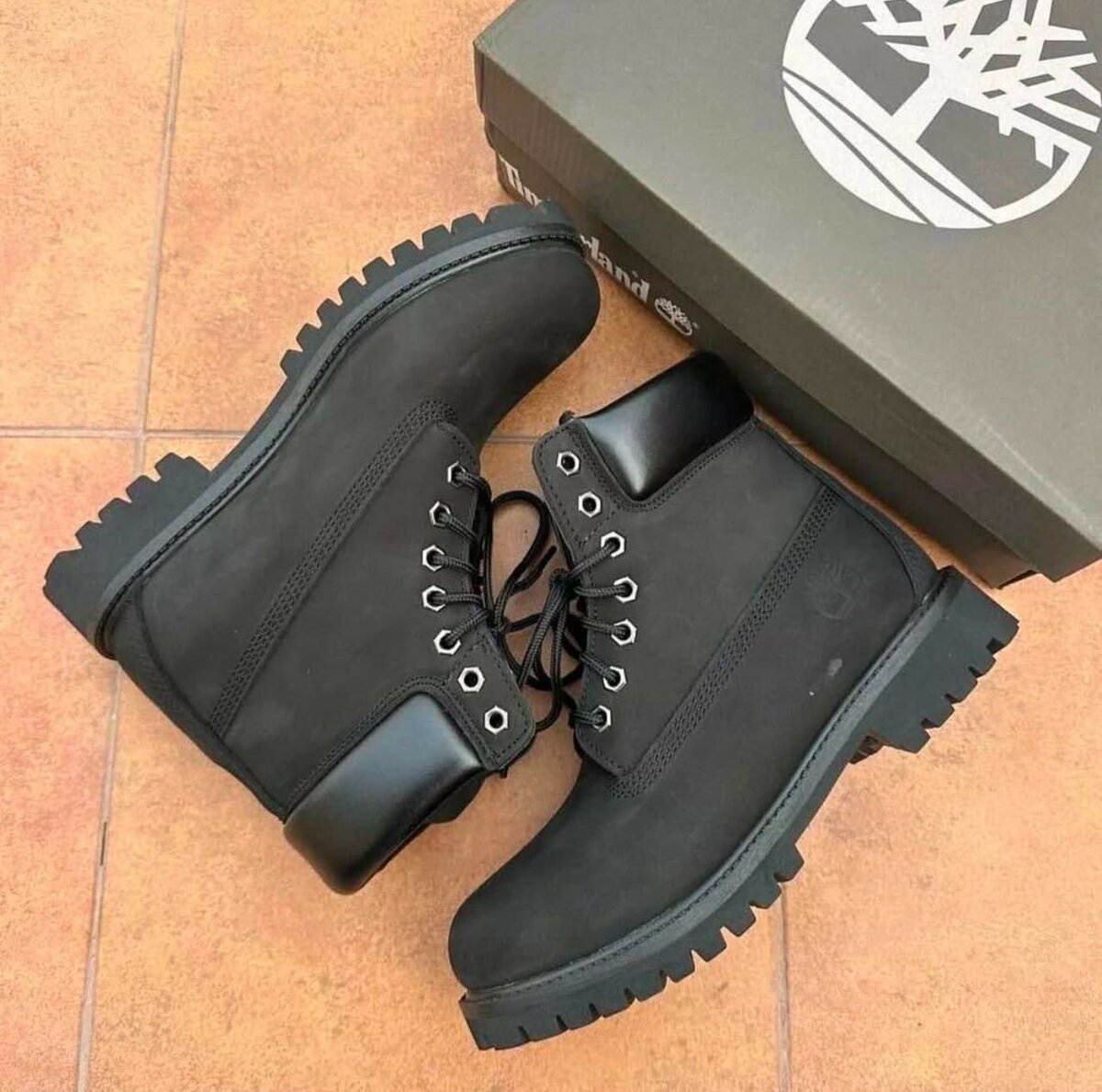 TIMBERLAND BOOT
