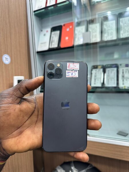 11 pro Max 64Giga sans id